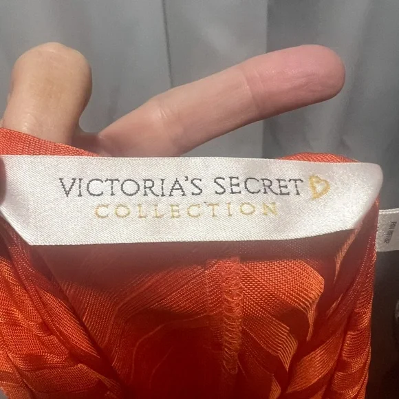 Victoria’s Secret Collection Red Orange Maxi Dress | Chevron Knit V-Neck Medium - Picture 6 of 7